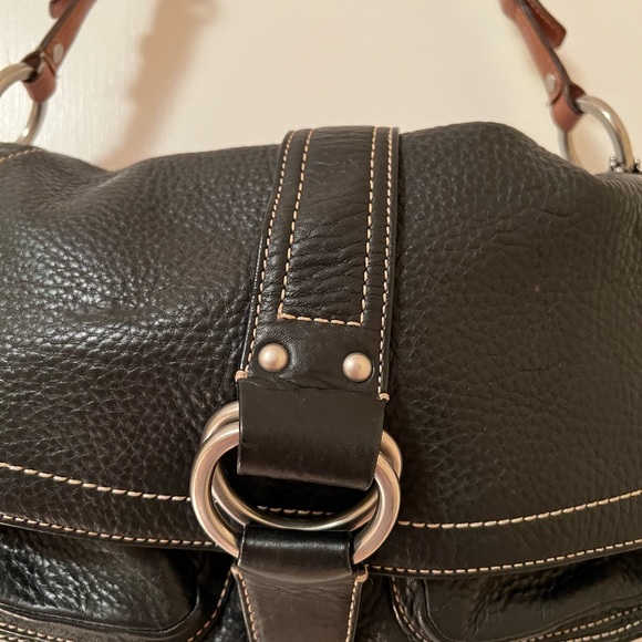 Coach Chelsea Black Pebbled Leather Shoulder Bag (F10893) - Picture 5 of 13